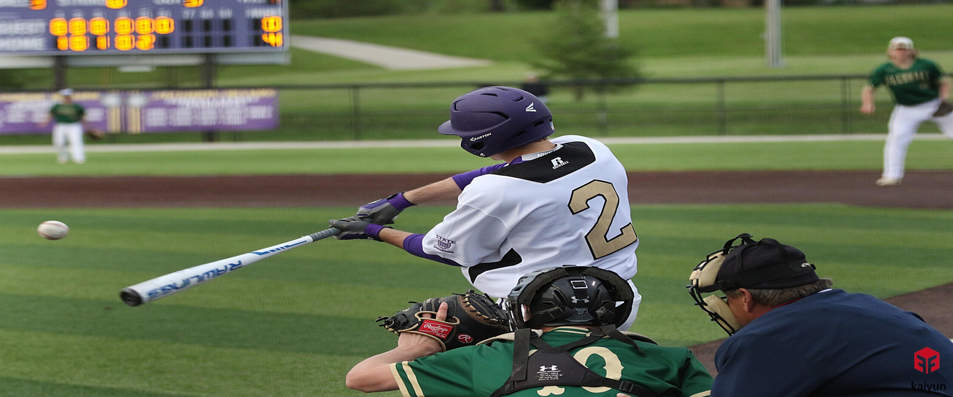 开云科技业余赛事直播平台宣传图，展示多场全球赛事直播画面